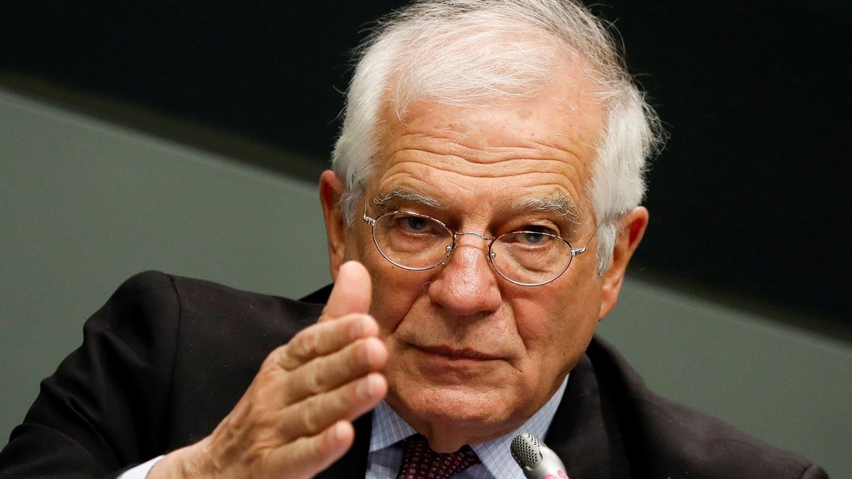 Šéfem zahraniční politiky EU je socialista z Katalánska. Kdo je Borrell?